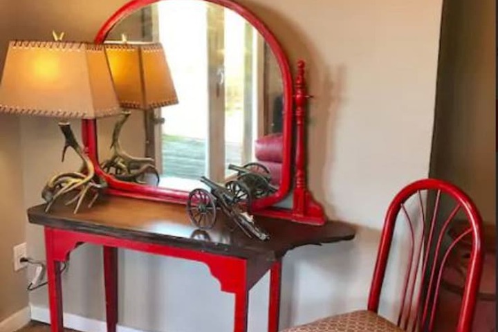 Room 33 of 75