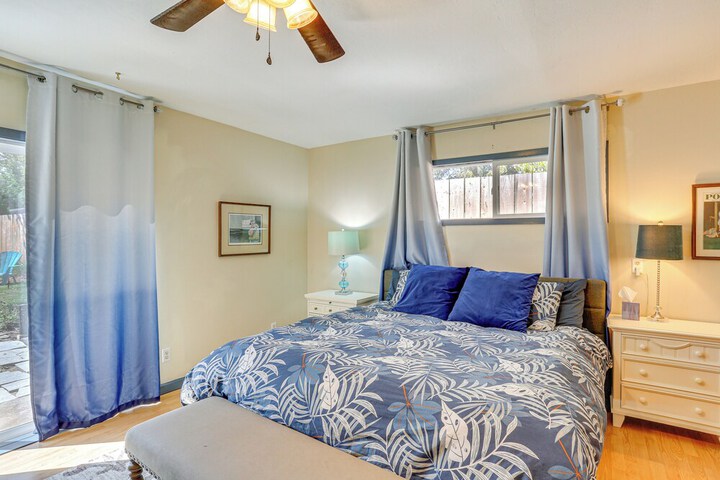 Burney Cottage w / Game Room: Walk to Town!