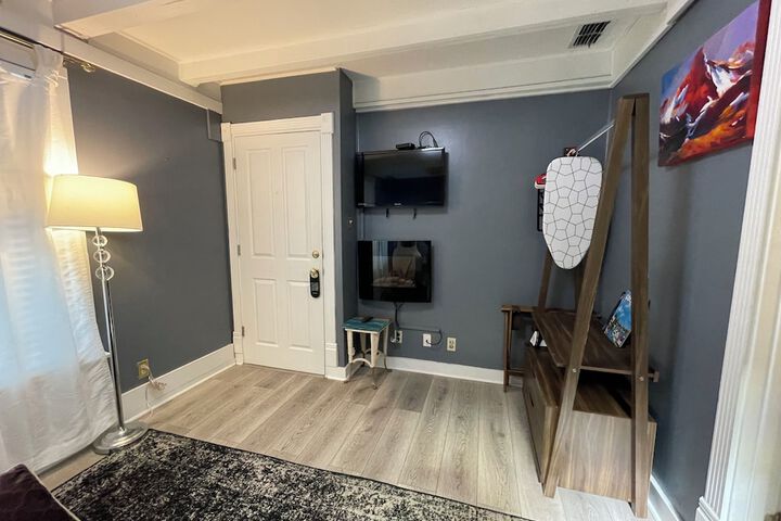 Room 75 of 100