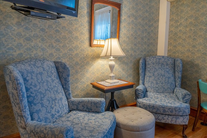 Room 87 of 146