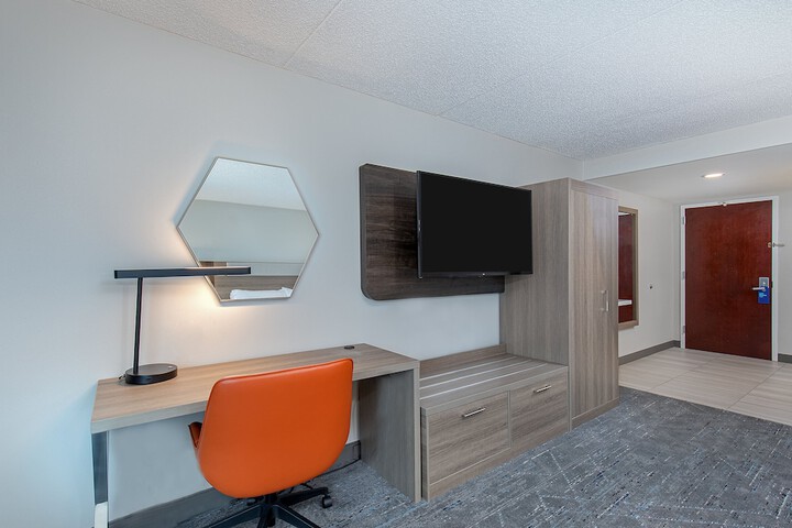 Room 29 of 60