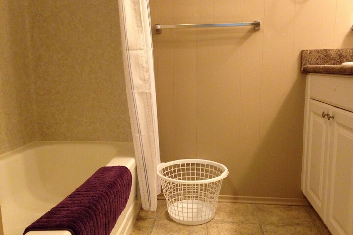 Room 12 of 23