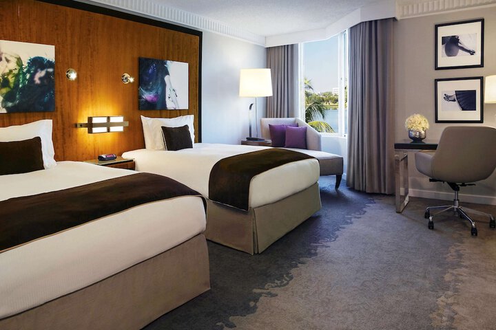 Room 21 of 44