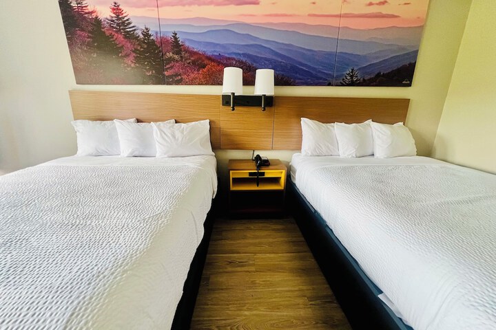 Days Inn by Wyndham Jellico - Tennessee State Line