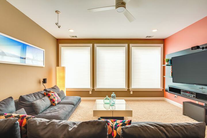 Modern Retreat w / River View in Roswell!