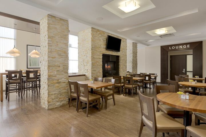 Best Western Plus Edmonton Airport