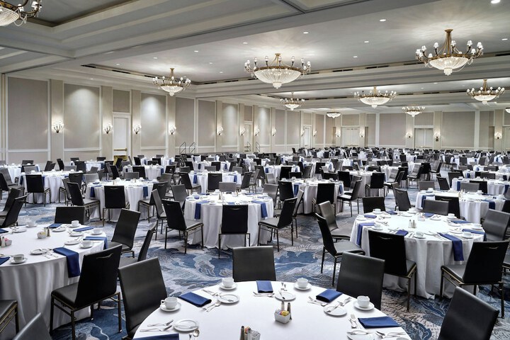 Renaissance Portsmouth-Norfolk Waterfront Hotel