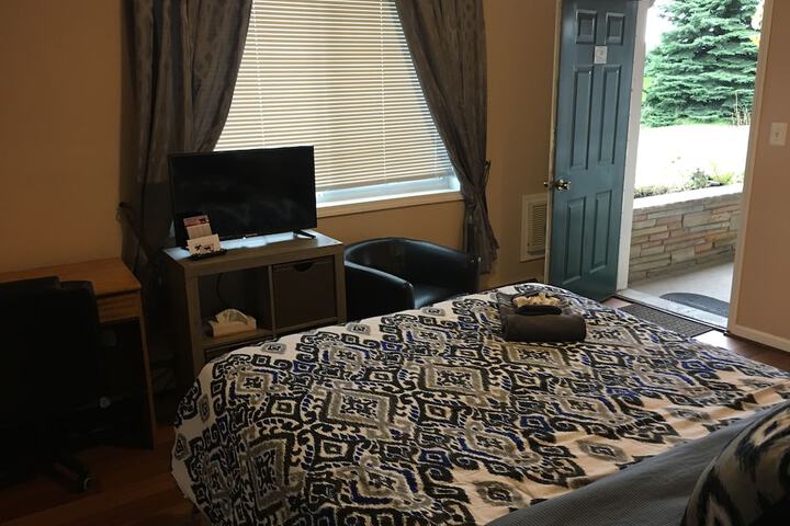 Room 125 of 177