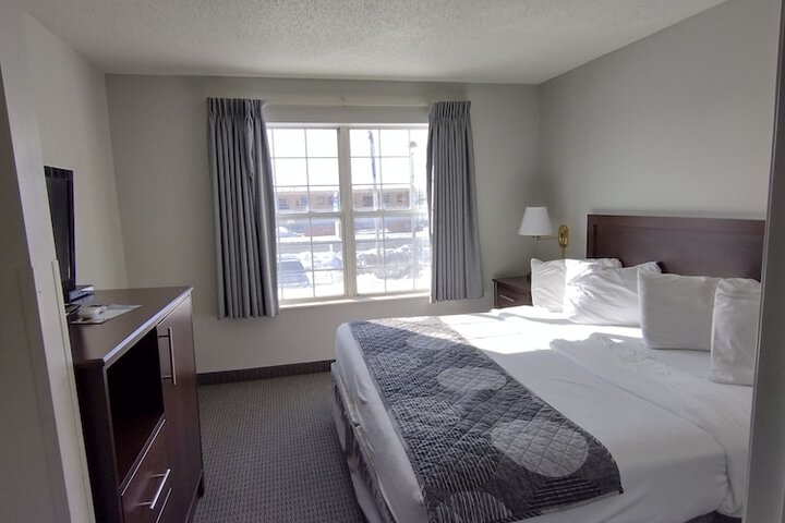 GrandStay Hotel & Suites Hastings