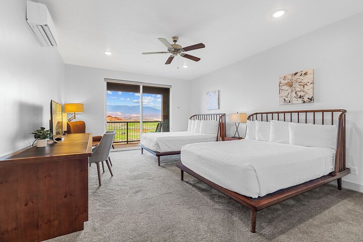 Vacation Rentals at Sand Hollow Resort