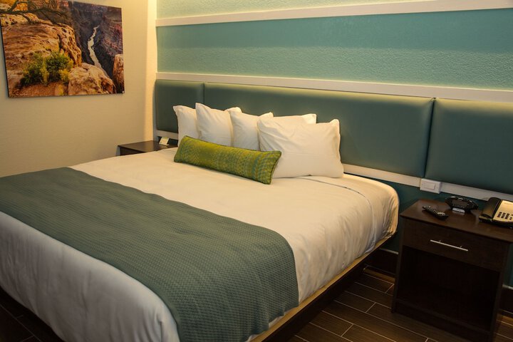 Room 48 of 73