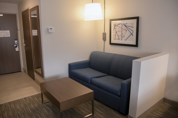 Room 49 of 77