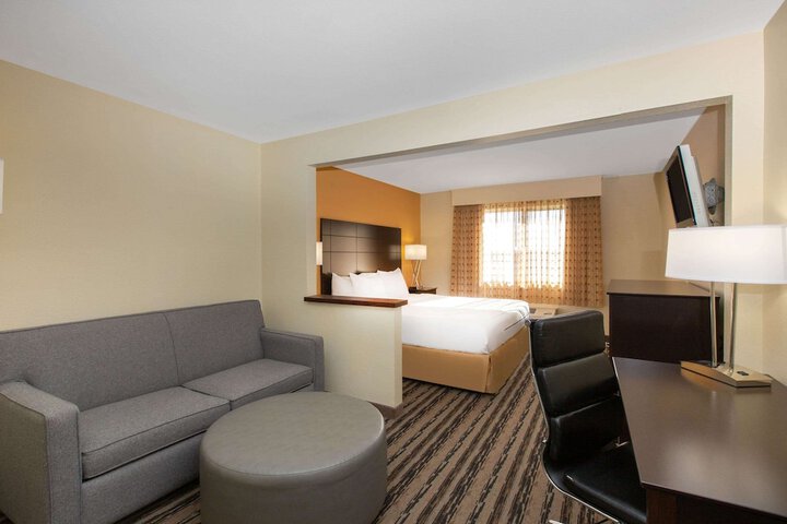Room 20 of 40