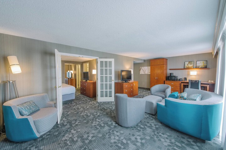 Courtyard by Marriott Nashua
