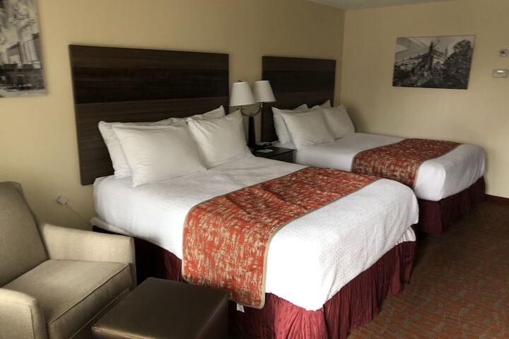 Room 10 of 22
