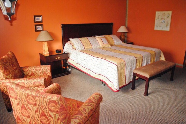 Room 21 of 53