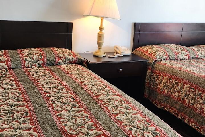 Room 4 of 13