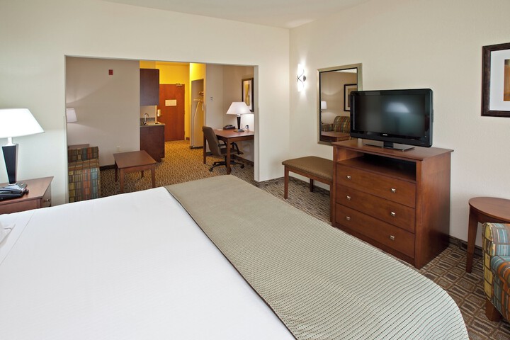 Holiday Inn Express Hotel & Suites RIPLEY by IHG