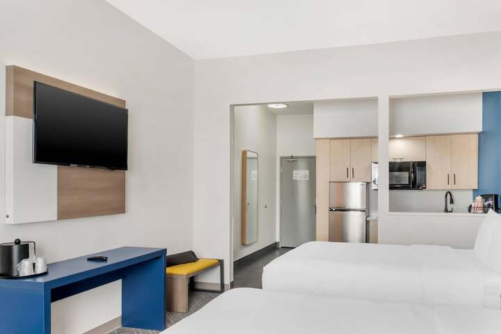 Comfort Inn & Suites El Paso I-10 Airport Area