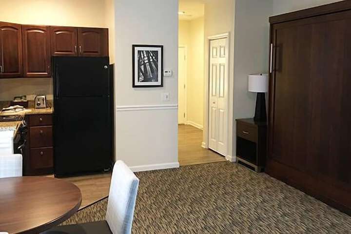Room 21 of 36