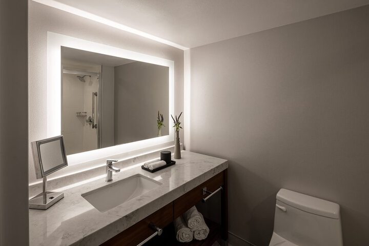 Crowne Plaza Phoenix - Chandler Golf Resort by IHG