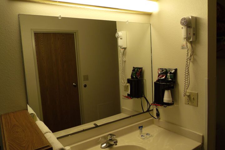 Americas Best Value Inn & Suites Harrisonville