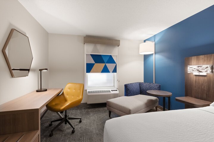 Room 21 of 58