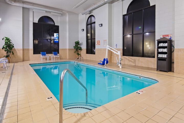 Pool 3 of 20
