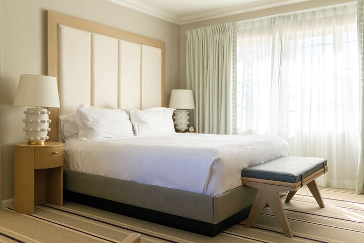 Room 125 of 203