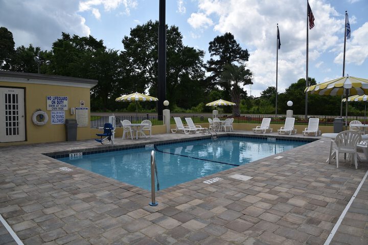 Pool 5 of 38