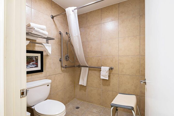 Quality Inn Near Lake Marble Falls