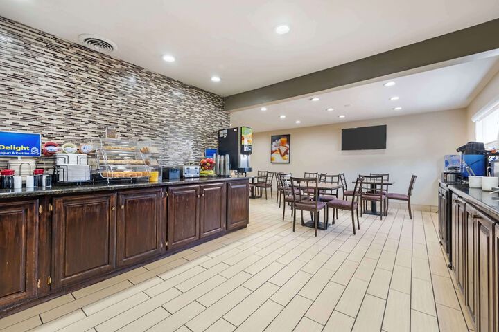 Best Western Red Carpet Inn