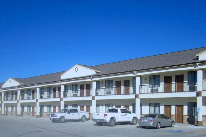 Hotel 3 of 32