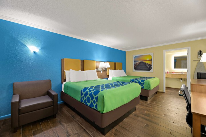 Room 19 of 30