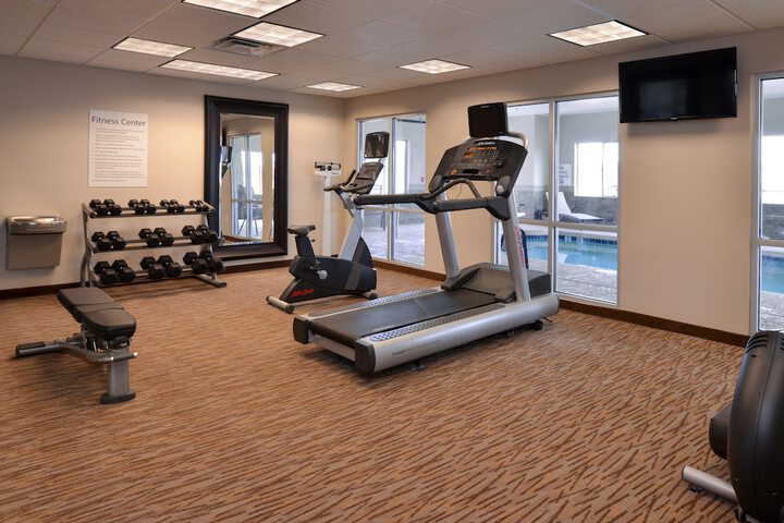 Holiday Inn Express & Suites Williams by IHG