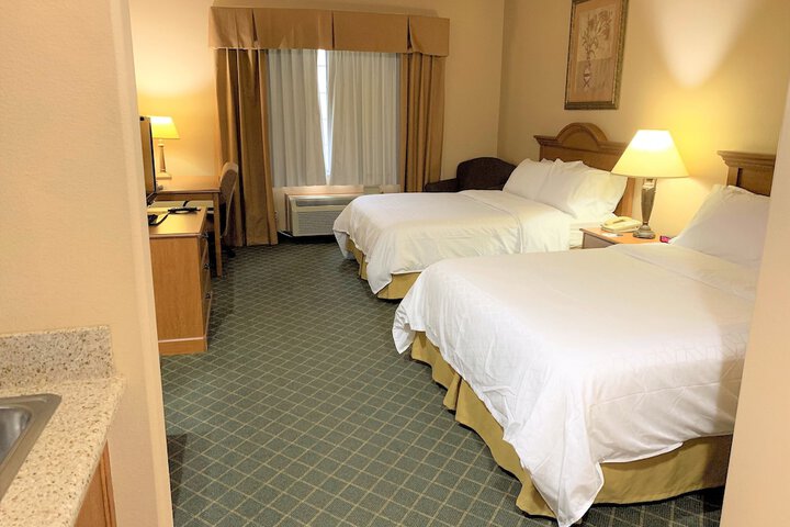 Room 22 of 43