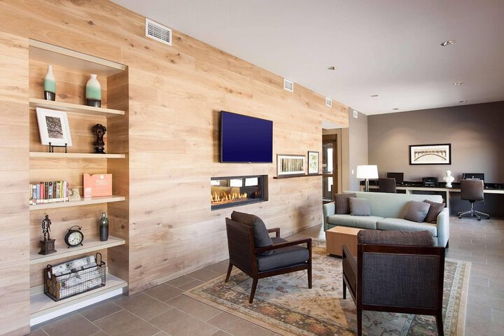 Country Inn & Suites by Radisson Springfield Southeast
