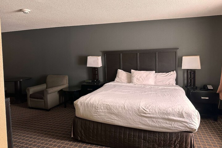 Room 19 of 22