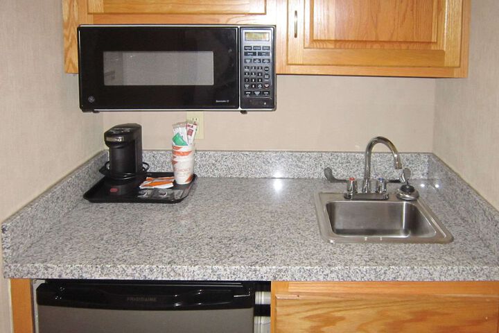 Quality Inn Nashville - Bloomington