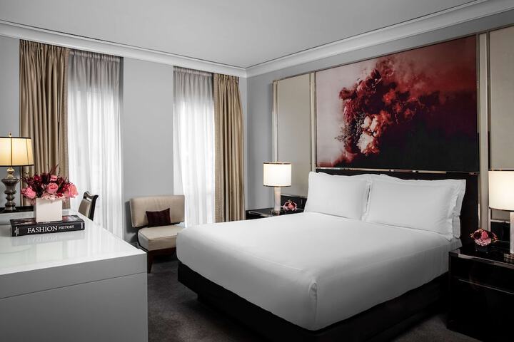 Room 65 of 213