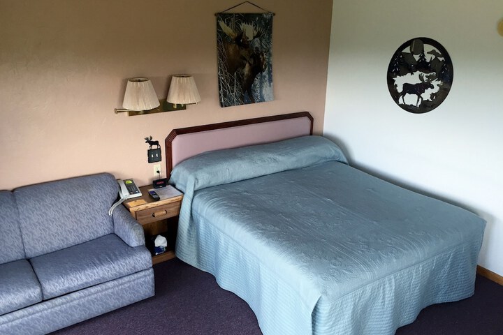 Room 10 of 31