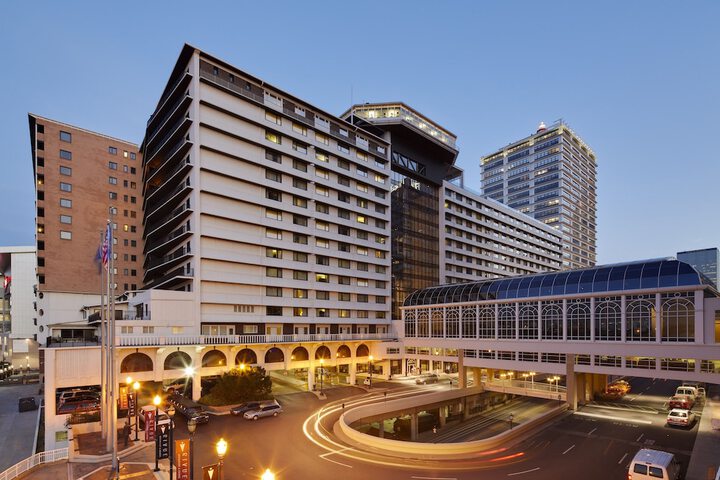 Galt House Hotel Trademark Collection by Wyndham