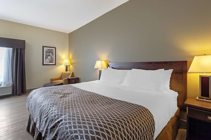 Room 14 of 39