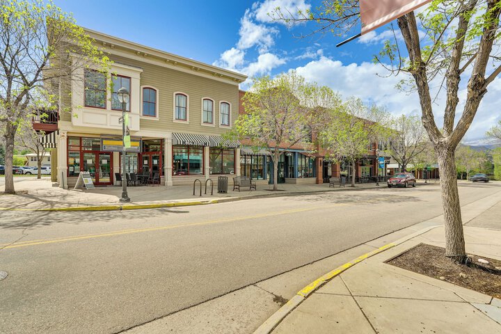 Near Trail: Dtwn Eagle Ranch Condo w / Balcony