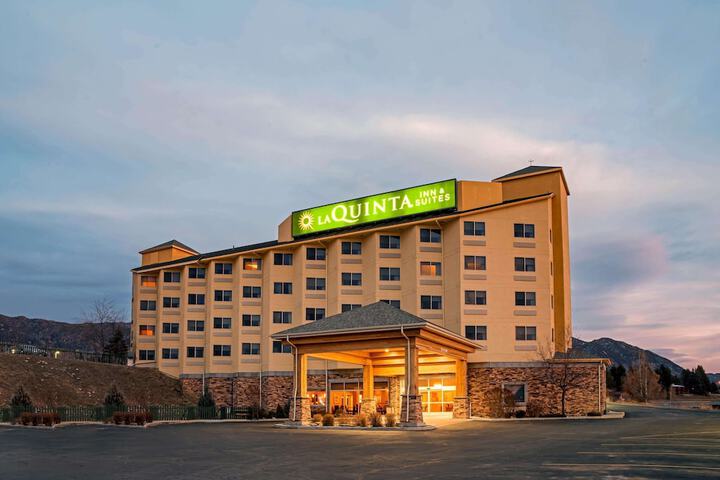 Hotel 6 of 50