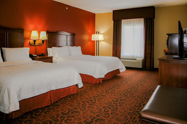Hampton Inn Matamoras / Milford