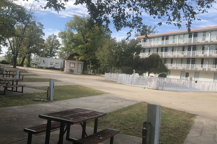 Property Grounds 26 of 26