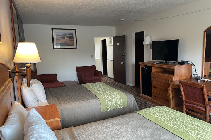 Room 14 of 20