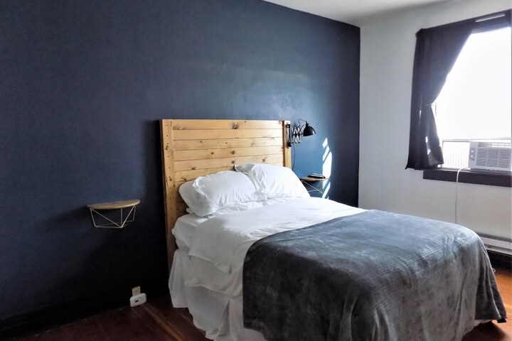 Room 28 of 63