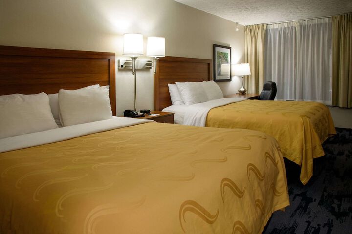 Room 15 of 24